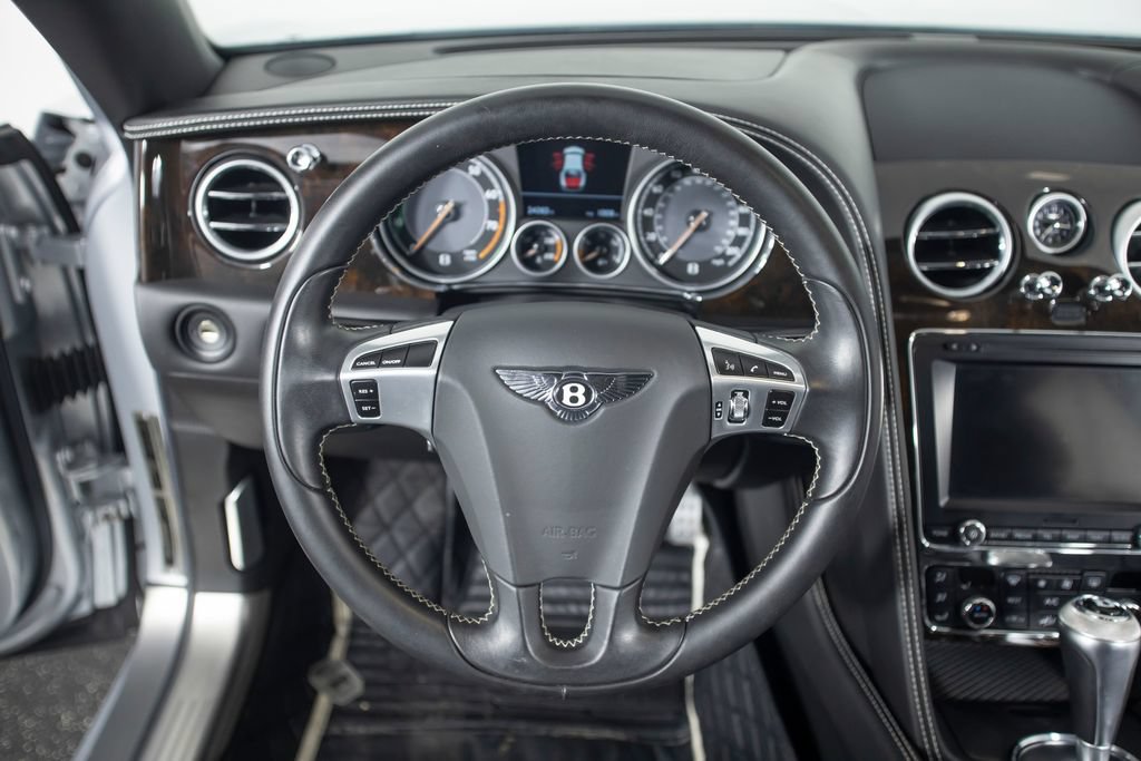 Used 2014 Bentley Flying Spur W12 AWD/4WD image 40