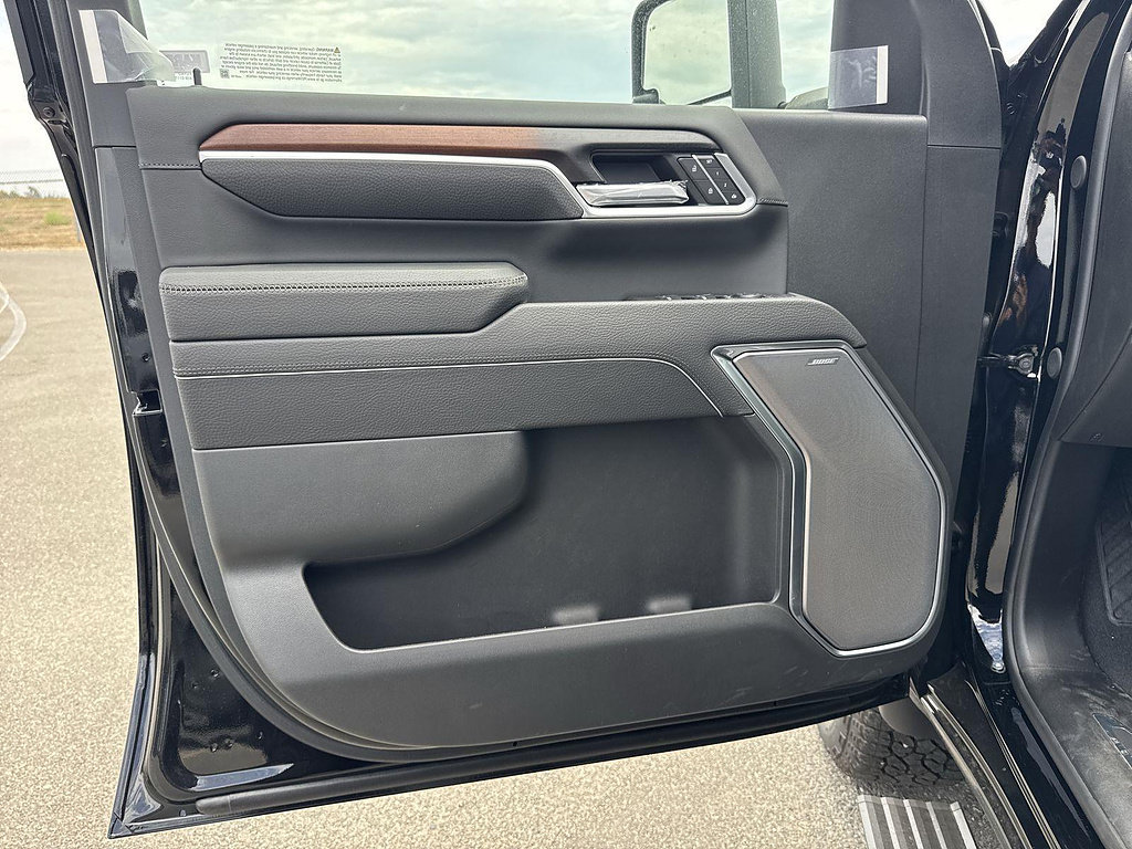 New 2026 GMC Sierra 2500 Denali w/ Denali Reserve Package AWD/4WD image 19