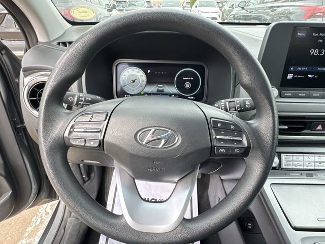 Used 2023 Hyundai Kona SE image 13