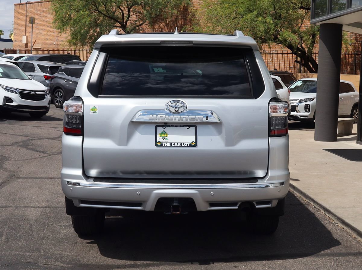 Used 2022 Toyota 4Runner Limited AWD/4WD image 11