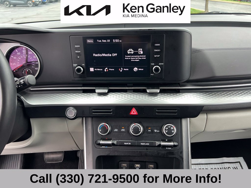 Certified 2024 Kia Carnival LX FWD image 34