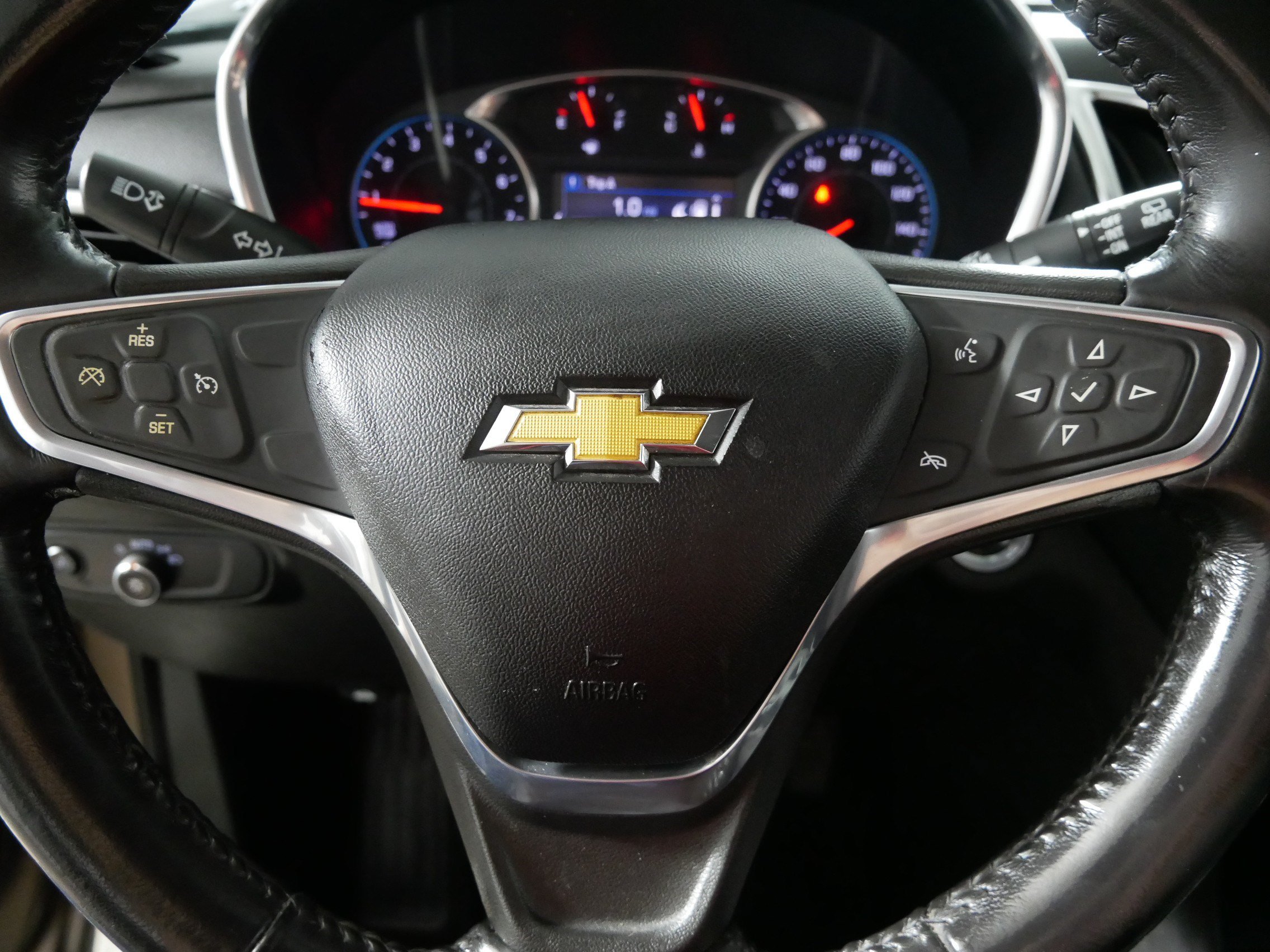 Used 2019 Chevrolet Equinox LT AWD/4WD image 25