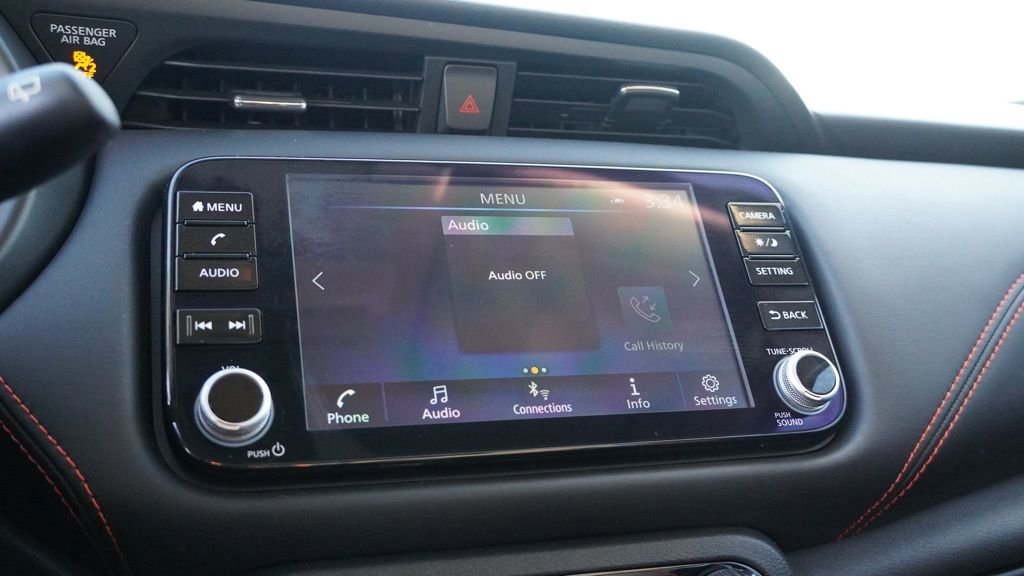 Used 2024 Nissan Kicks SR w/ SR Premium Package image 34