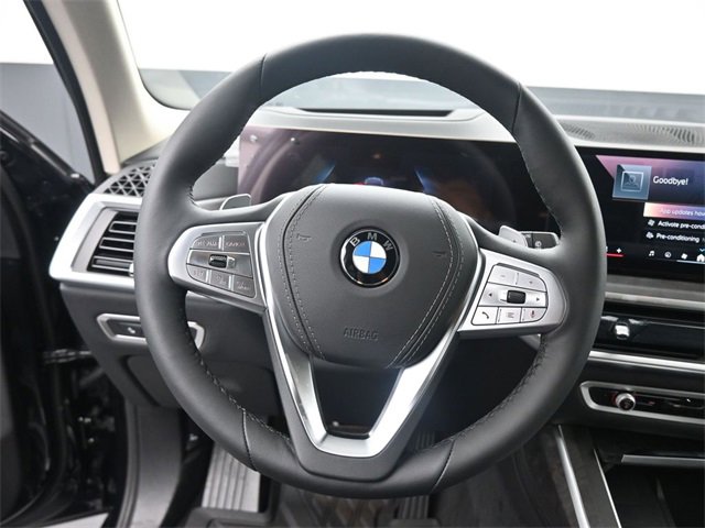 New 2026 BMW X7 xDrive40i image 3
