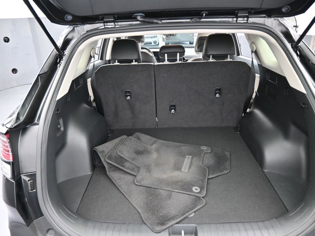 Used 2024 Kia Sportage EX image 43