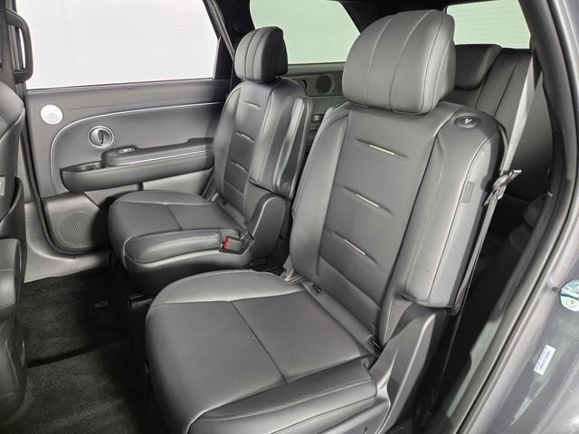 Used 2026 Hyundai Palisade Calligraphy AWD/4WD image 17