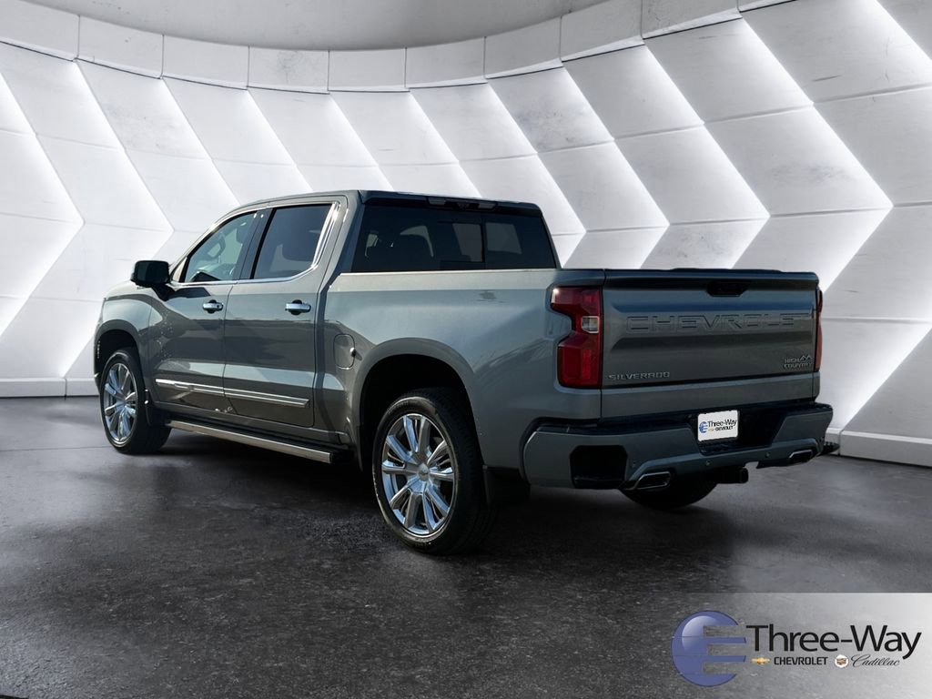 Certified 2023 Chevrolet Silverado 1500 High Country w/ High Country Premium Package image 3