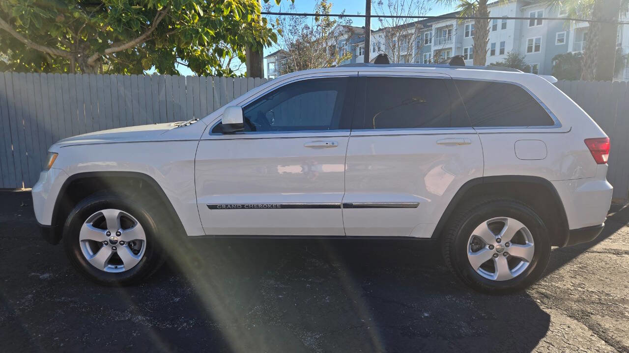 Used 2012 Jeep Grand Cherokee Laredo RWD image 16