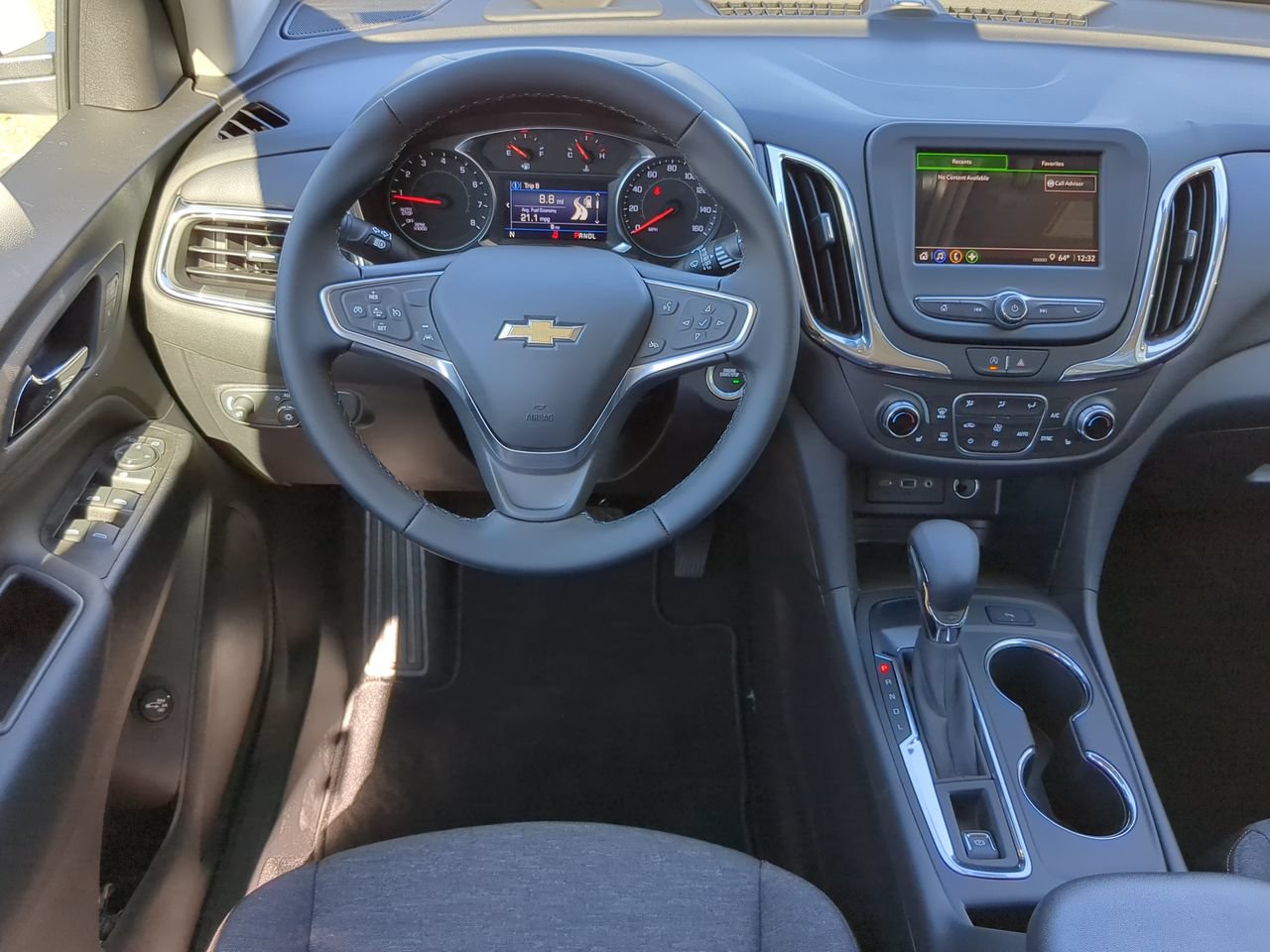 Used 2023 Chevrolet Equinox LT FWD image 16