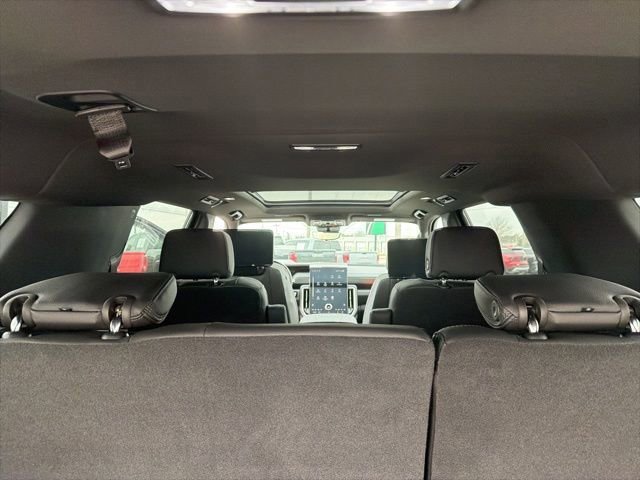 New 2026 GMC Yukon XL Denali w/ Denali Reserve Package AWD/4WD image 42