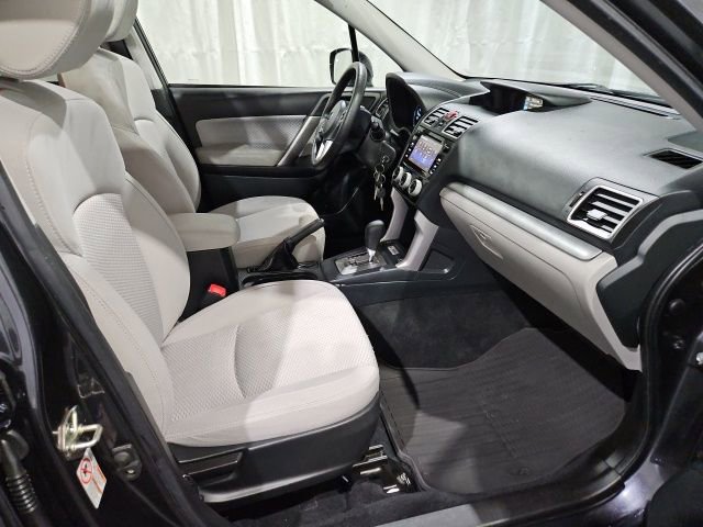 Used 2017 Subaru Forester 2.5i Premium image 15