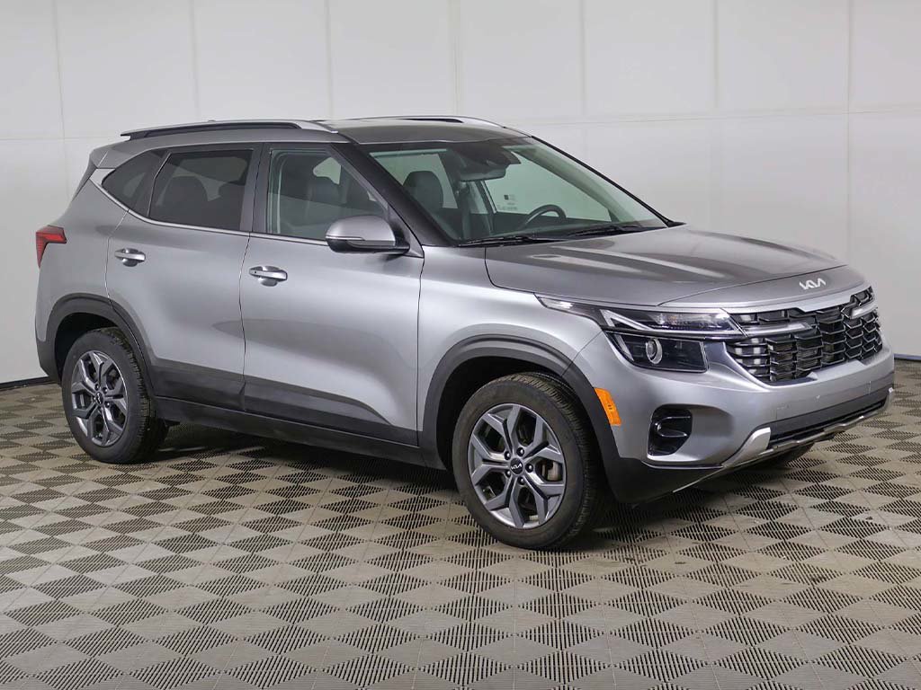Used 2024 Kia Seltos S AWD/4WD image 42