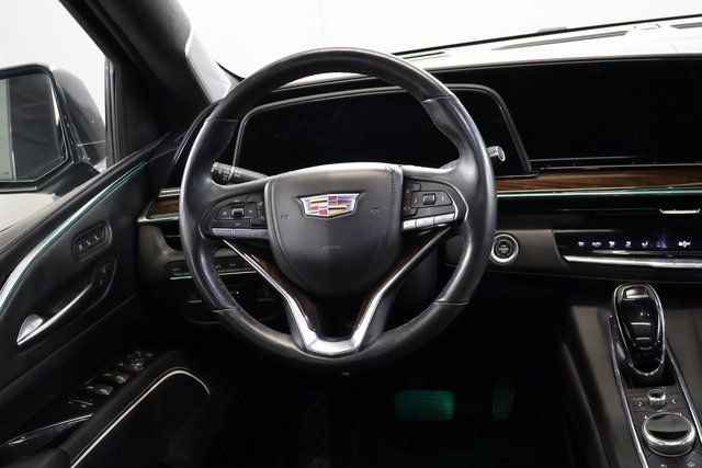 Used 2023 Cadillac Escalade Premium Luxury Platinum image 15