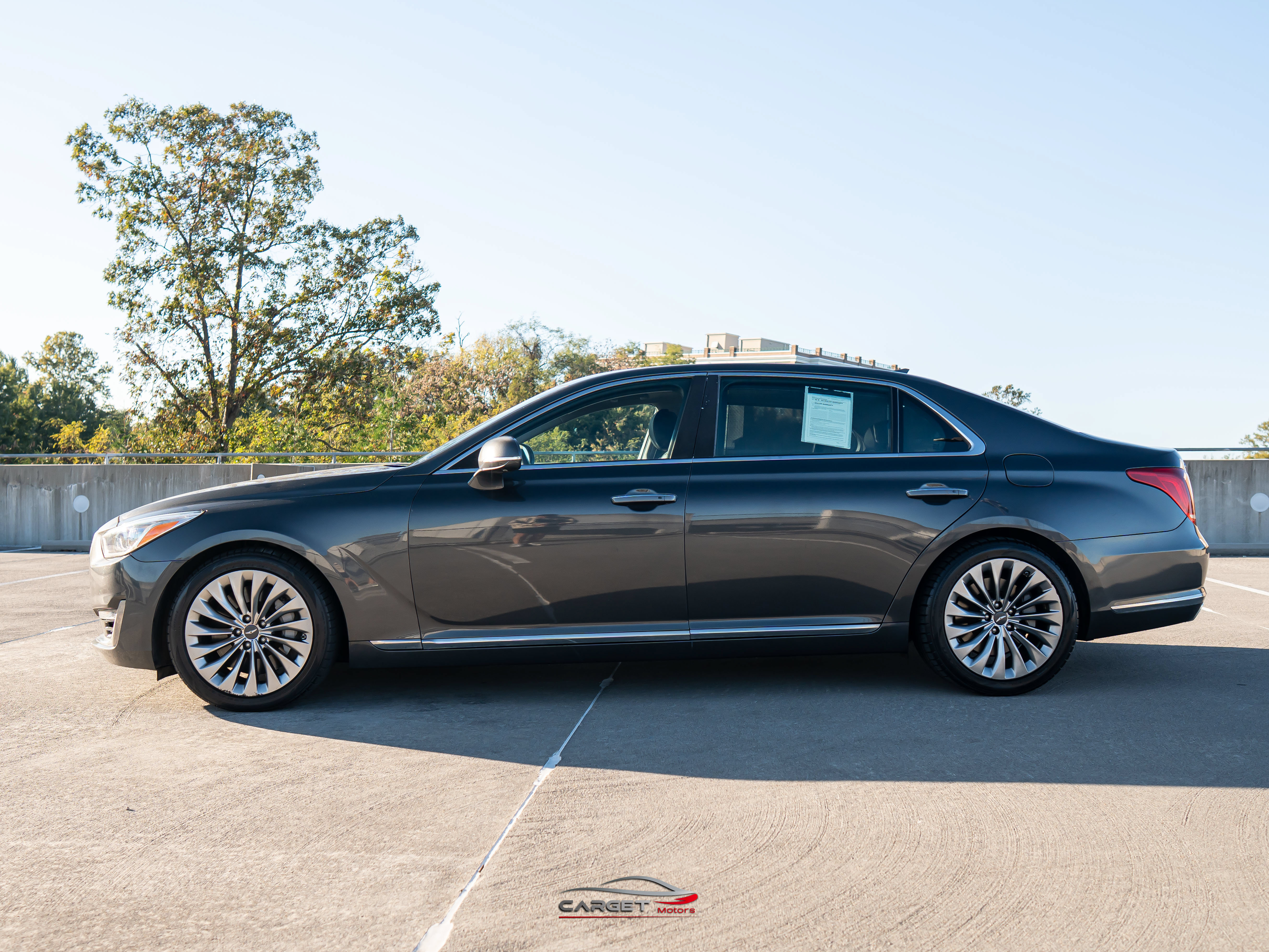 Used 2018 Genesis G90 3.3T Premium AWD/4WD image 4
