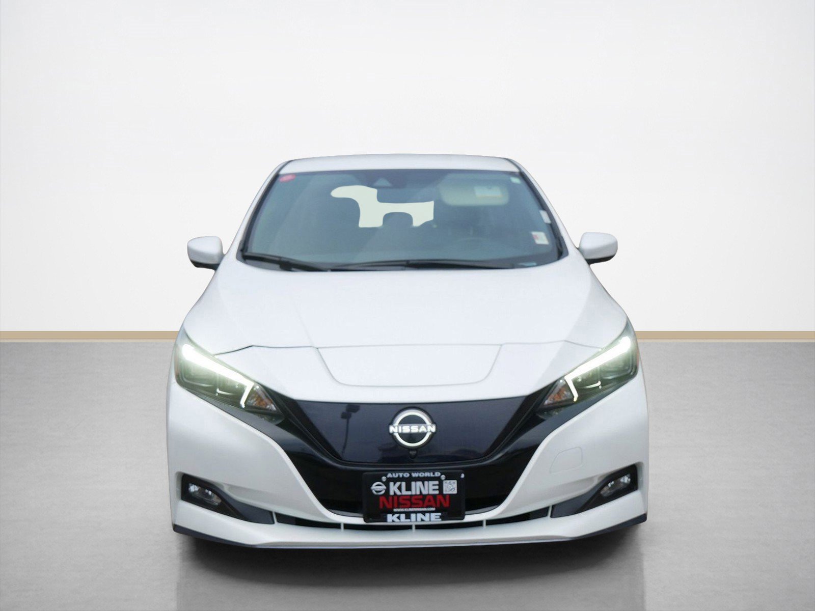 Used 2025 Nissan Leaf SV Plus image 8