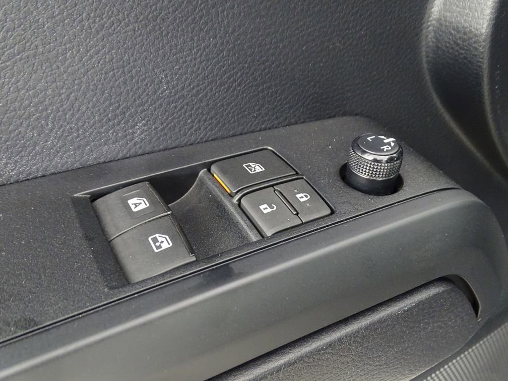 Used 2019 Toyota Tacoma SR w/ SX Package image 16