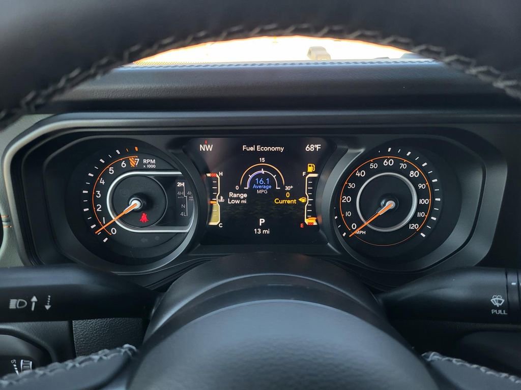 New 2025 Jeep Gladiator Mojave image 18