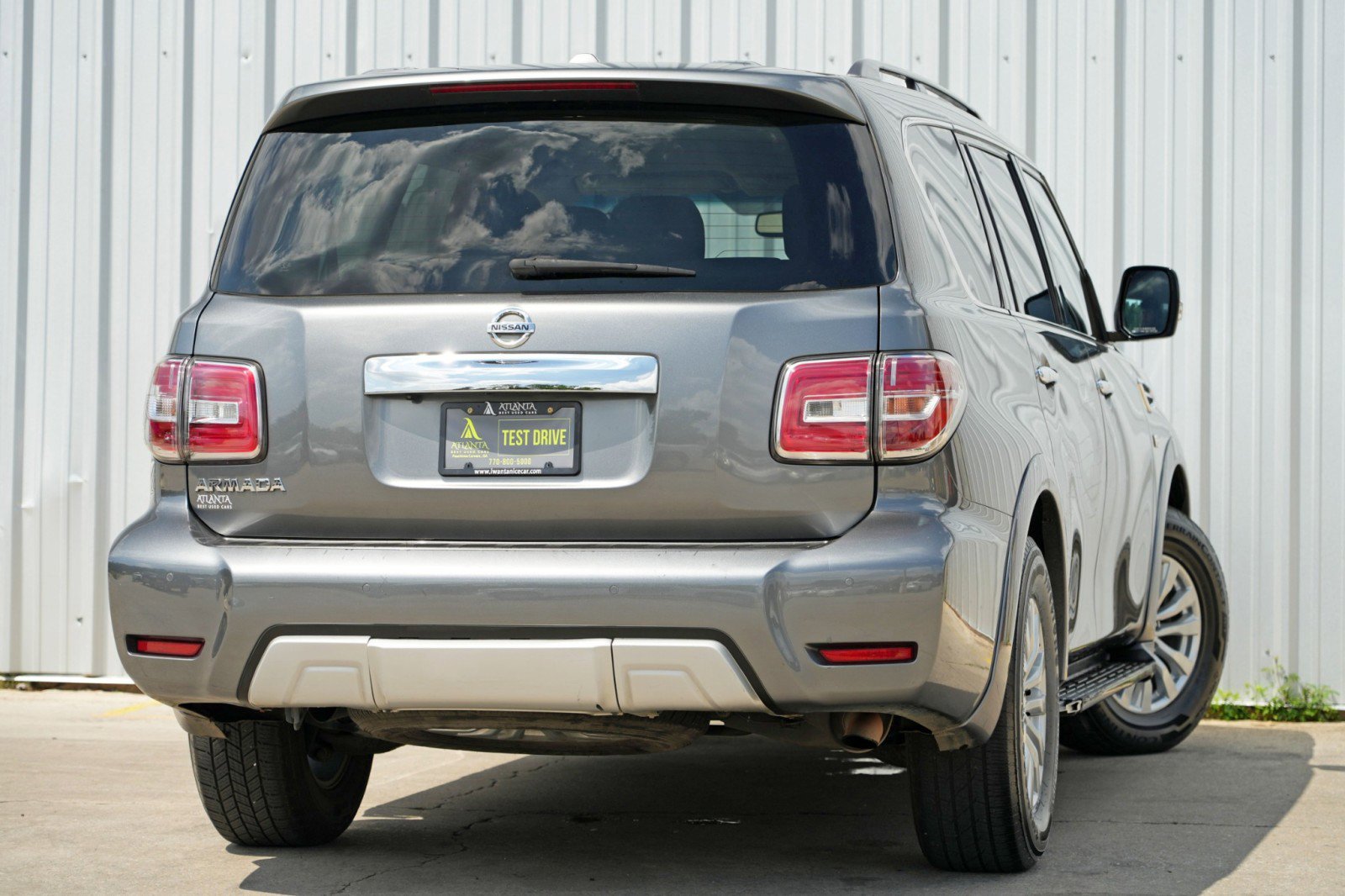 Used 2018 Nissan Armada SV w/ Driver Package image 4