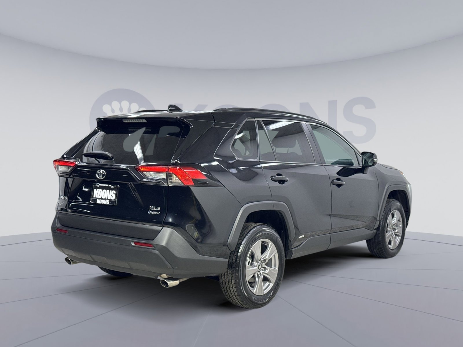 Used 2025 Toyota RAV4 XLE AWD/4WD image 20