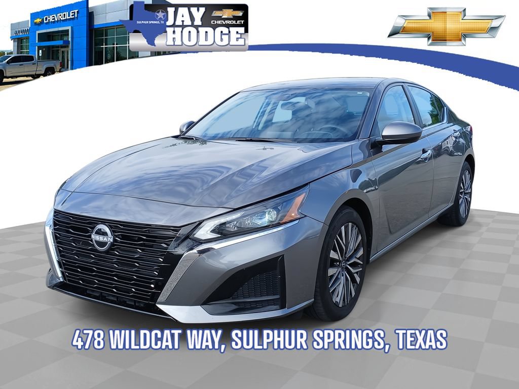 Used 2023 Nissan Altima 2.5 SV FWD image 1