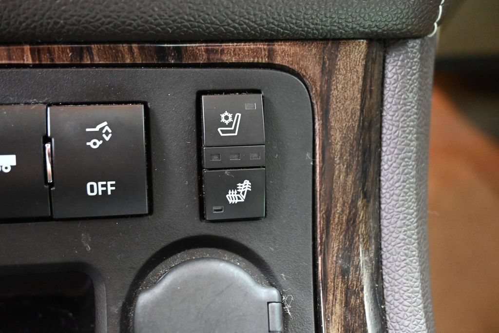 Used 2014 GMC Acadia Denali FWD image 11