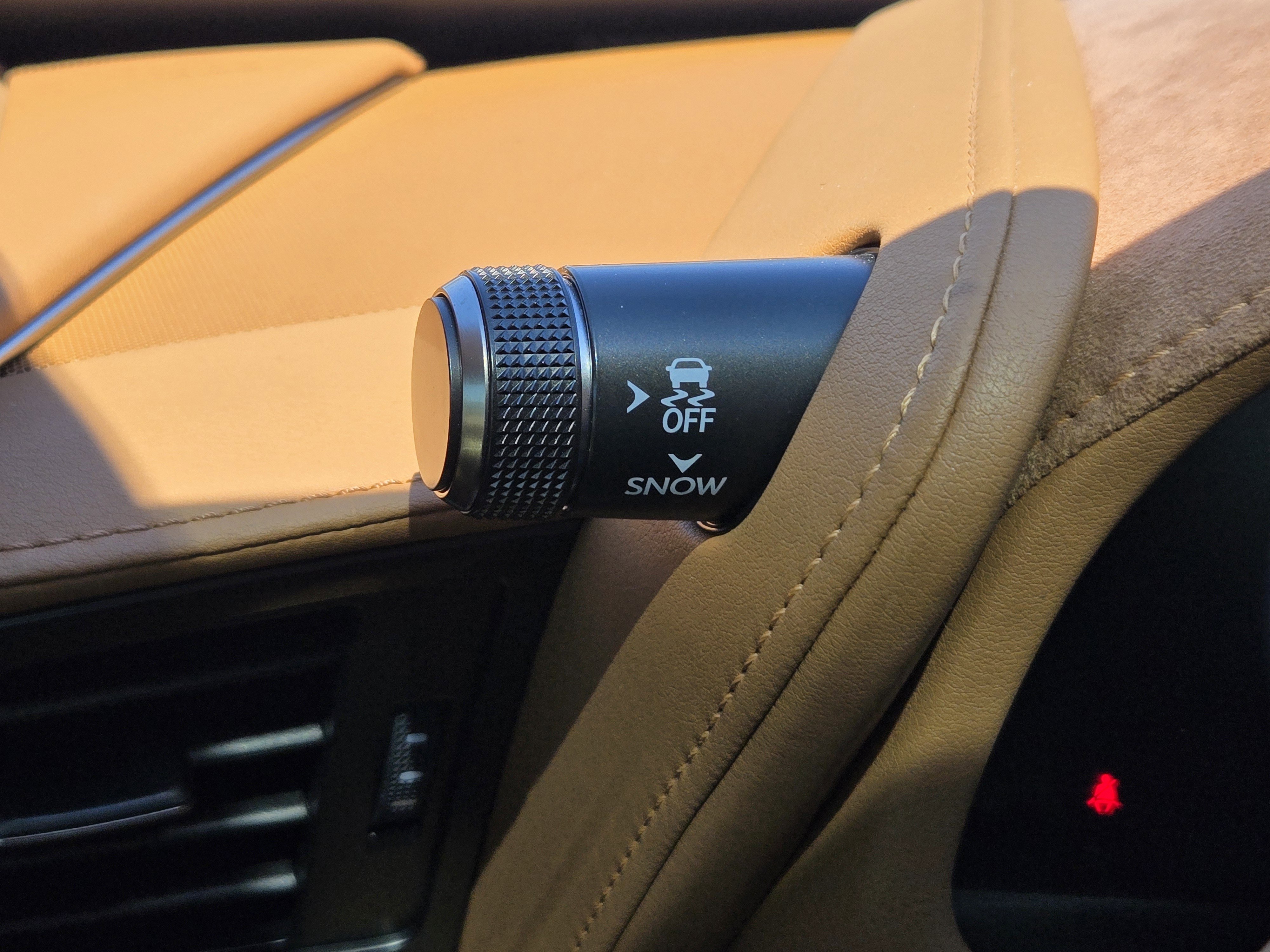 Used 2018 Lexus LC 500 Coupe image 32