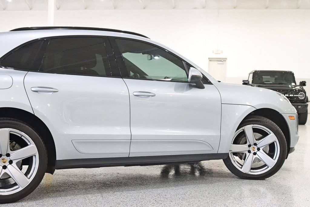 Used 2020 Porsche Macan S AWD/4WD image 11