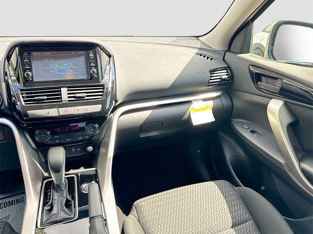 Used 2025 Mitsubishi Eclipse Cross ES image 23