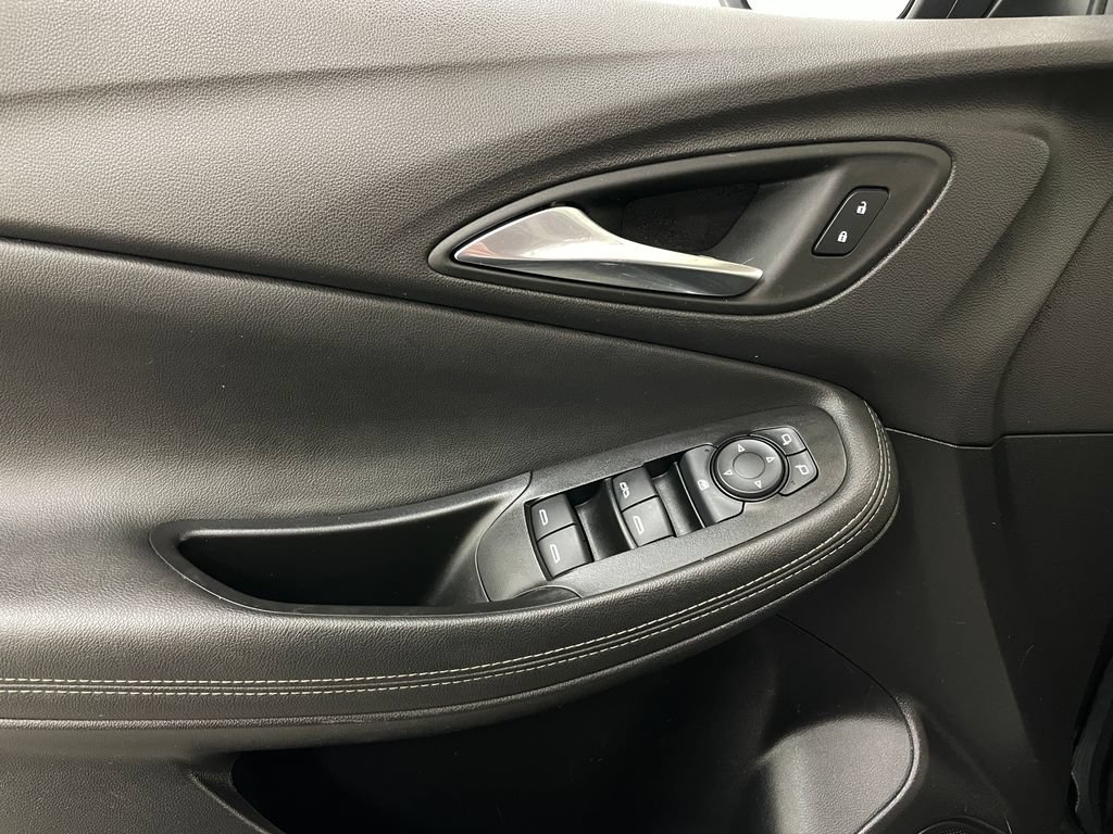 Certified 2023 Buick Encore GX Preferred w/ Cold Weather Comfort Package FWD image 23