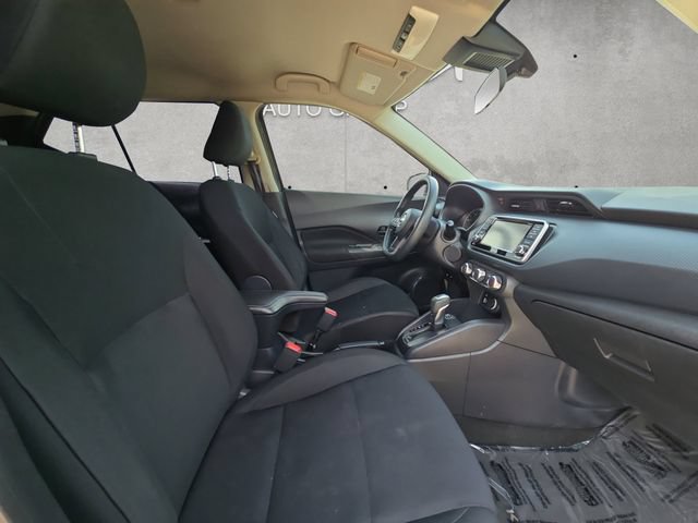 Used 2023 Nissan Kicks S FWD image 24