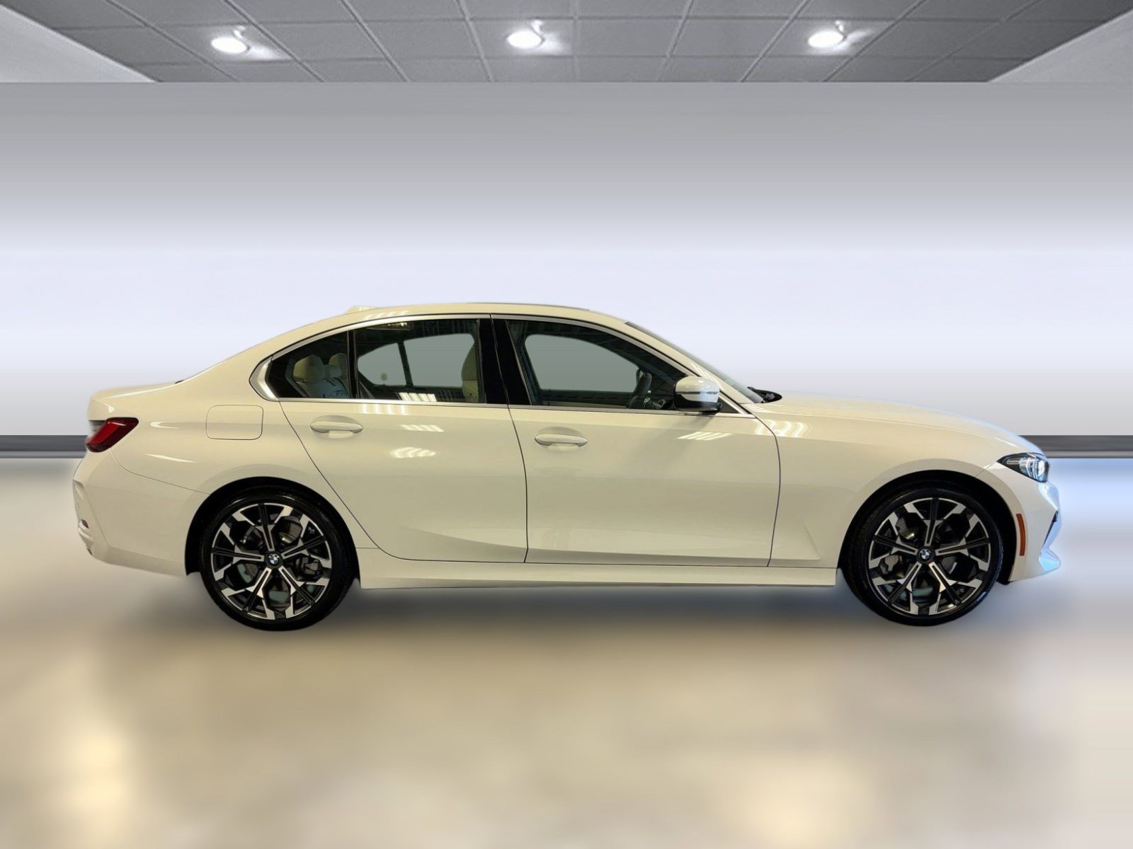 Used 2026 BMW 330i Sedan w/ Convenience Package image 7
