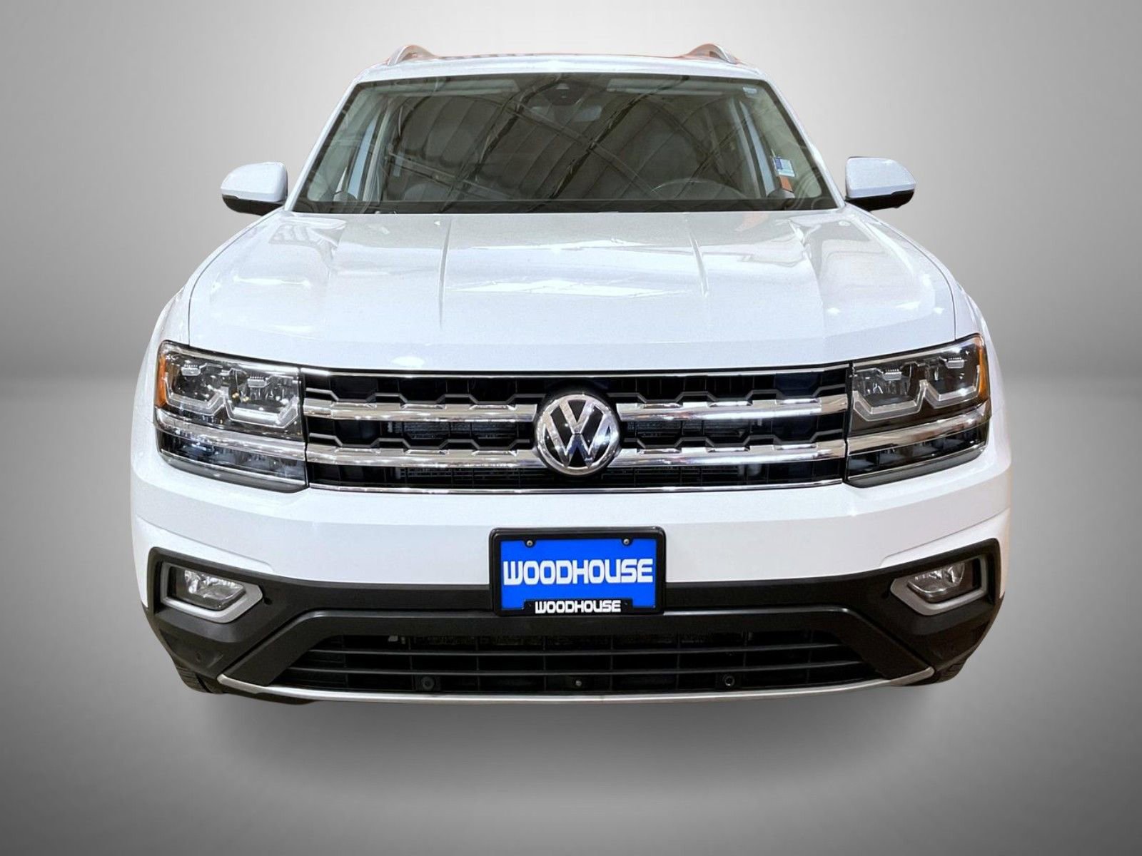 Used 2019 Volkswagen Atlas SEL Premium image 2