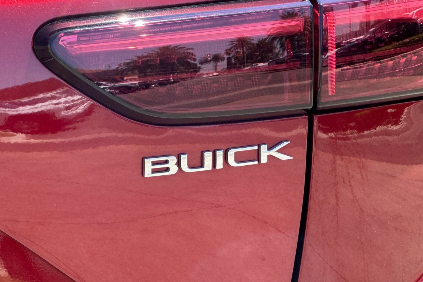 Certified 2024 Buick Envision Preferred AWD/4WD image 28