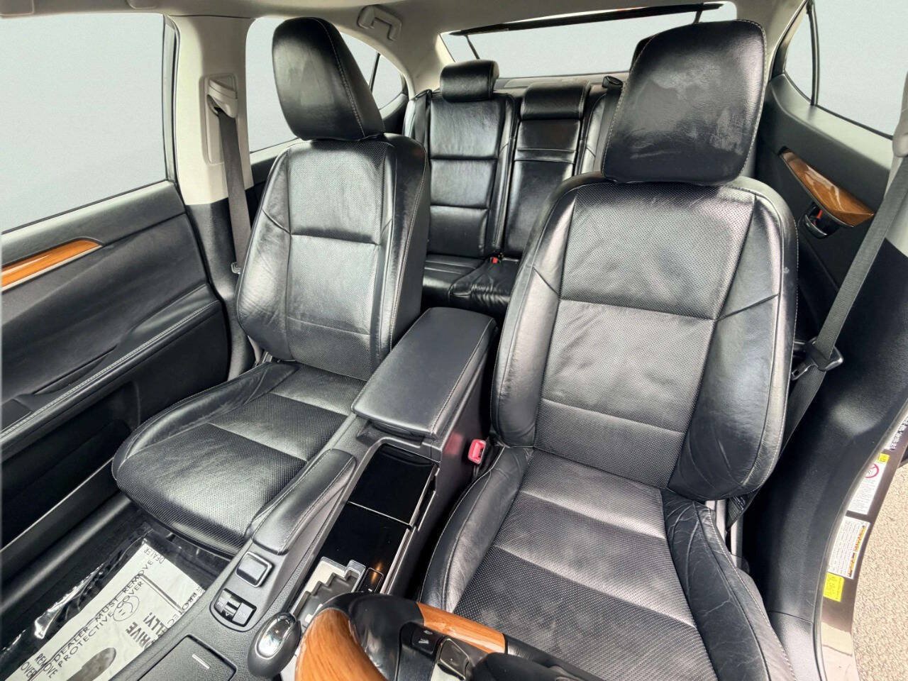 Used 2013 Lexus ES 300h w/ Luxury Pkg FWD image 17