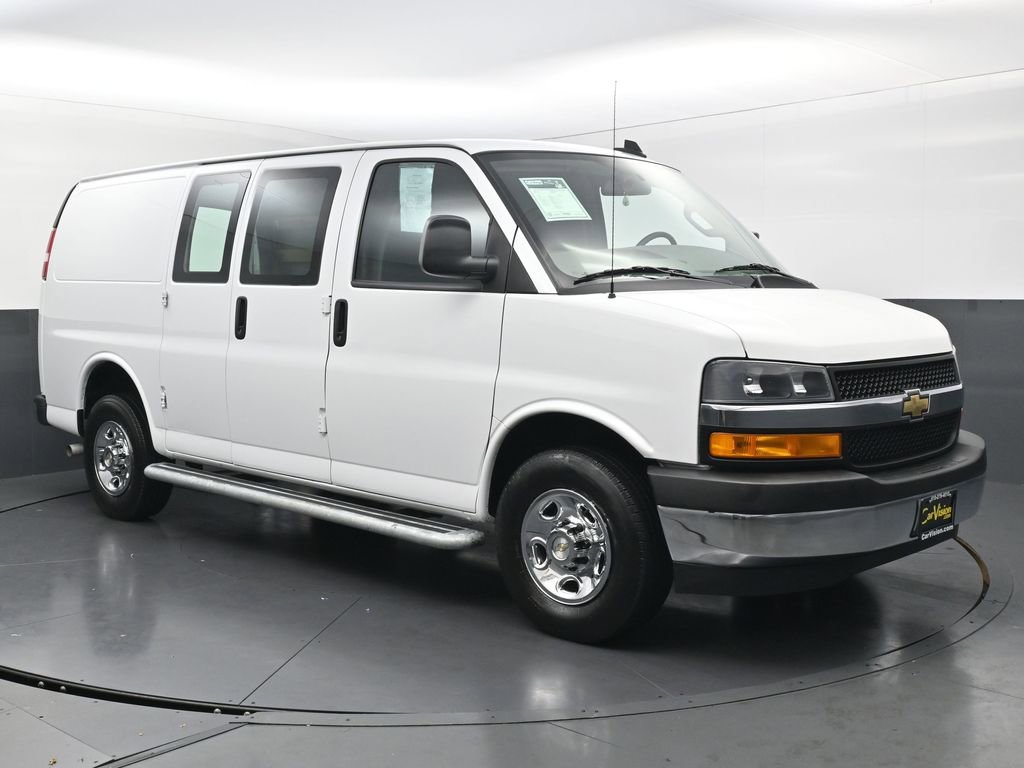 Used 2024 Chevrolet Express 2500 w/ Driver Convenience Package image 3