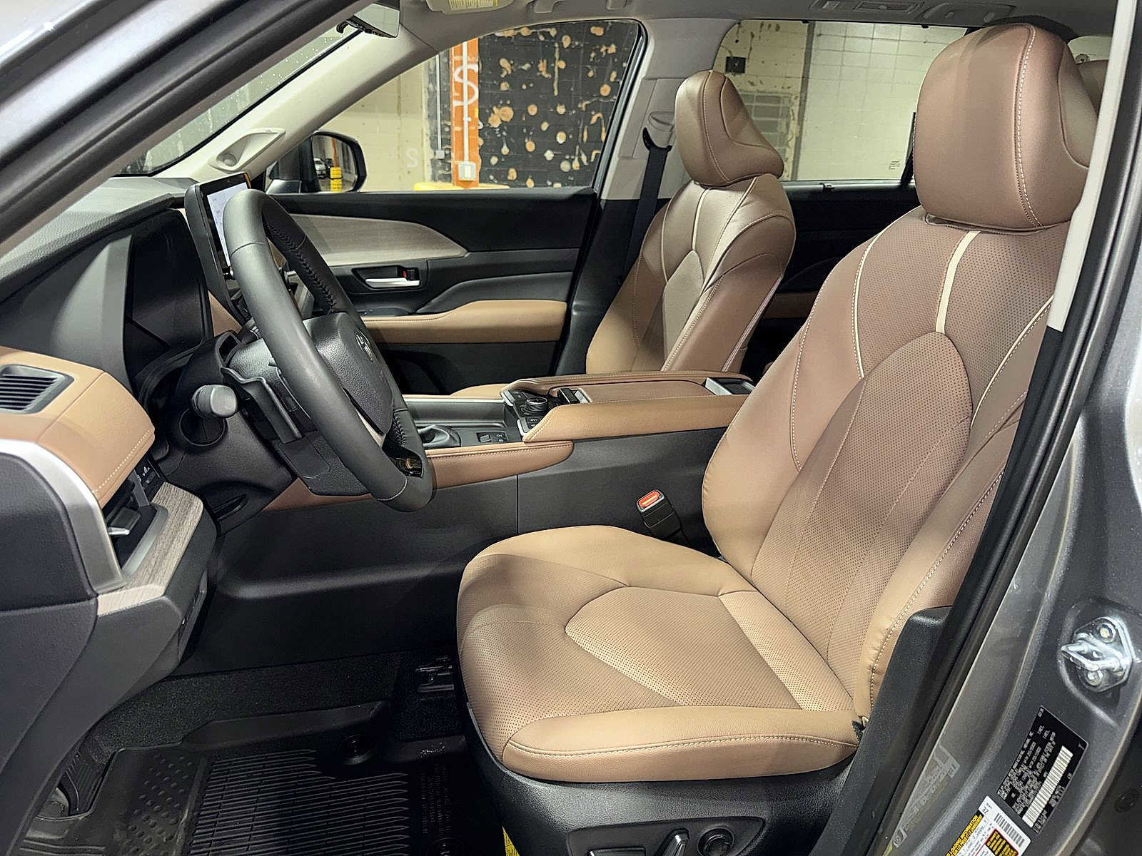 Used 2026 Toyota Grand Highlander Platinum image 15