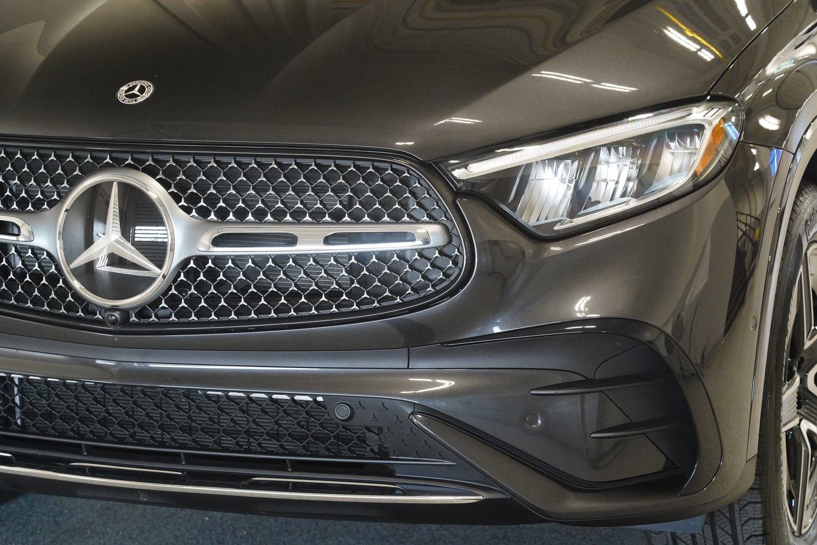 Certified 2026 Mercedes-Benz GLC 350e 4MATIC image 6