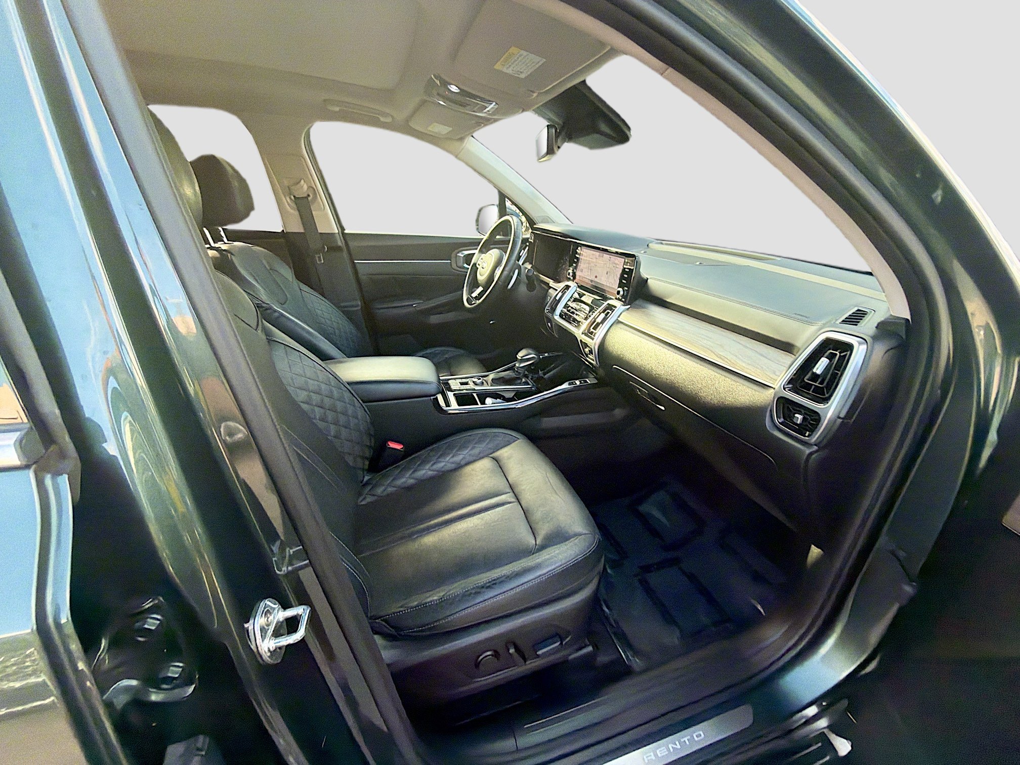 Used 2021 Kia Sorento SX Prestige image 32