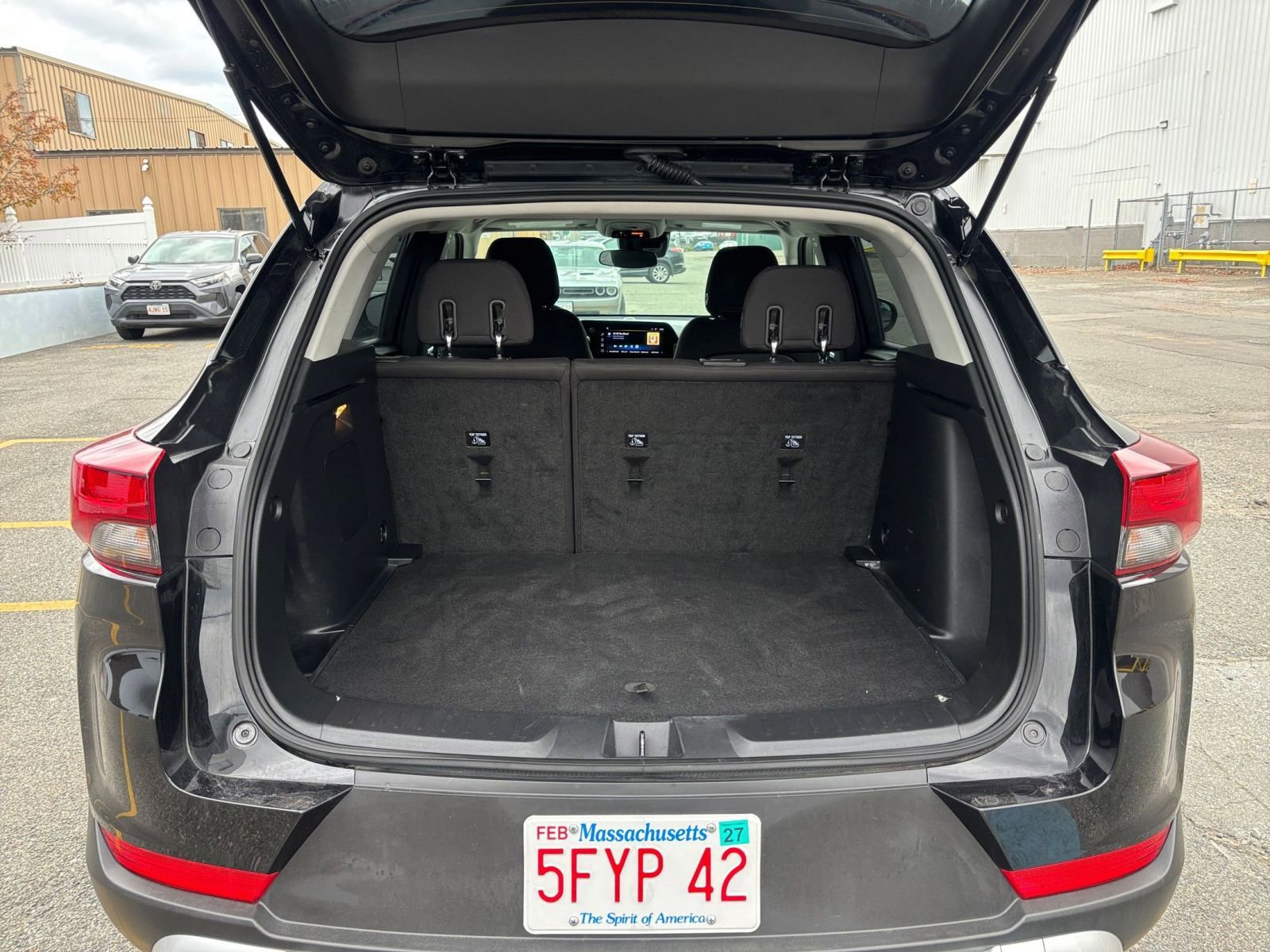 Used 2025 Chevrolet TrailBlazer LT image 27