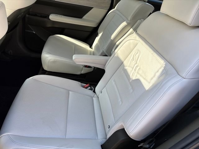 Used 2024 Hyundai Santa Fe Calligraphy image 10