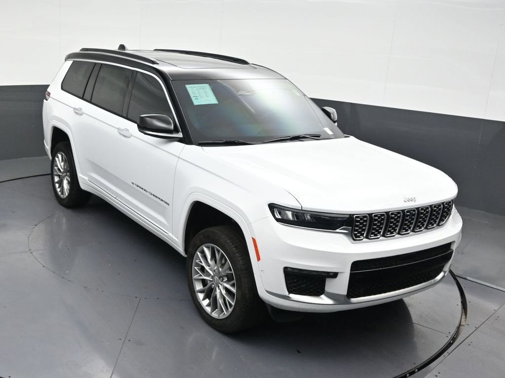 Used 2025 Jeep Grand Cherokee L Summit AWD/4WD image 22