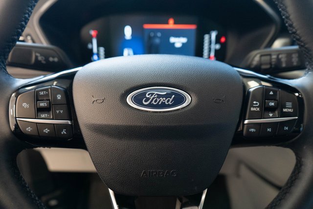 Used 2023 Ford Escape SE image 21