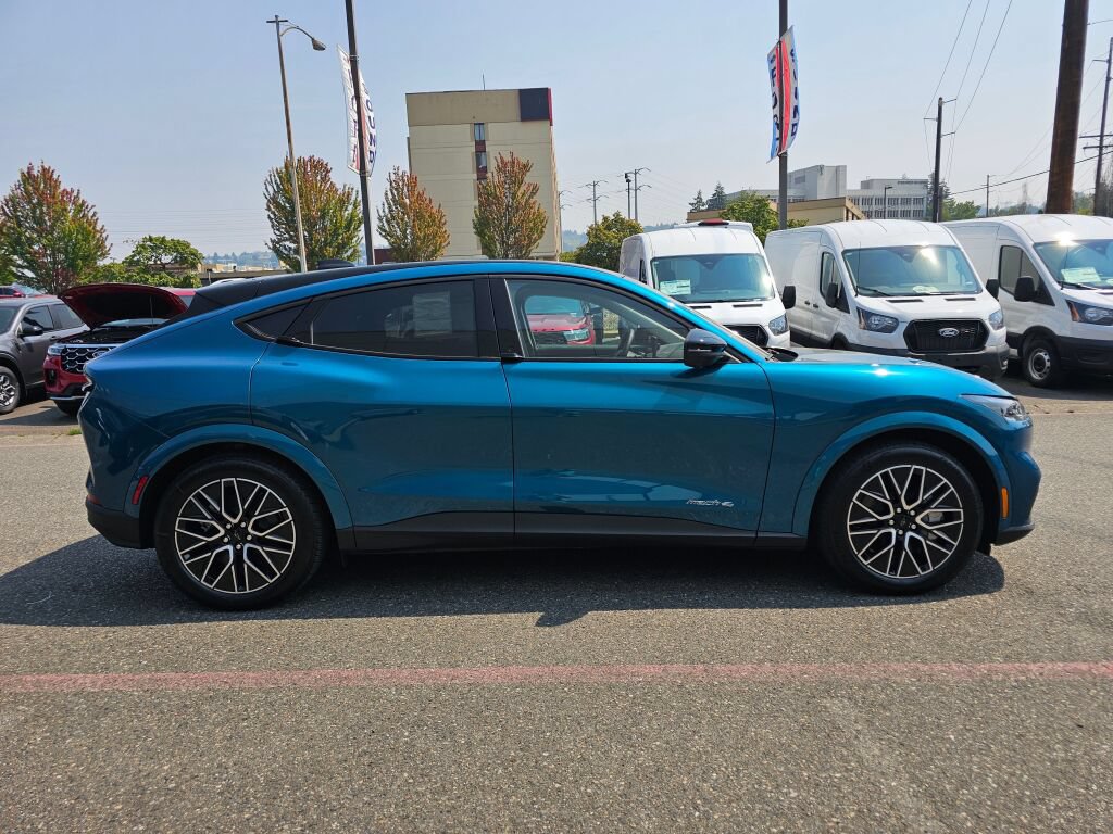 New 2026 Ford Mustang Mach-E Premium AWD/4WD image 4