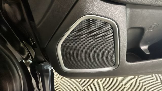 Used 2022 Jeep Compass Latitude FWD image 31