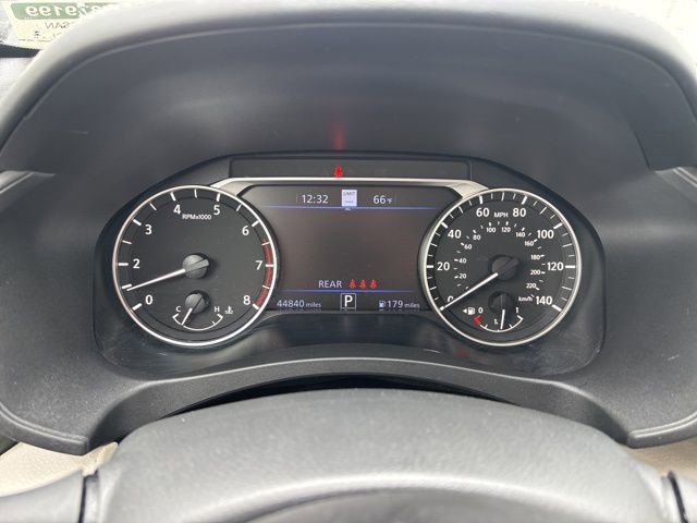 Used 2023 Nissan Altima 2.5 SL FWD image 12