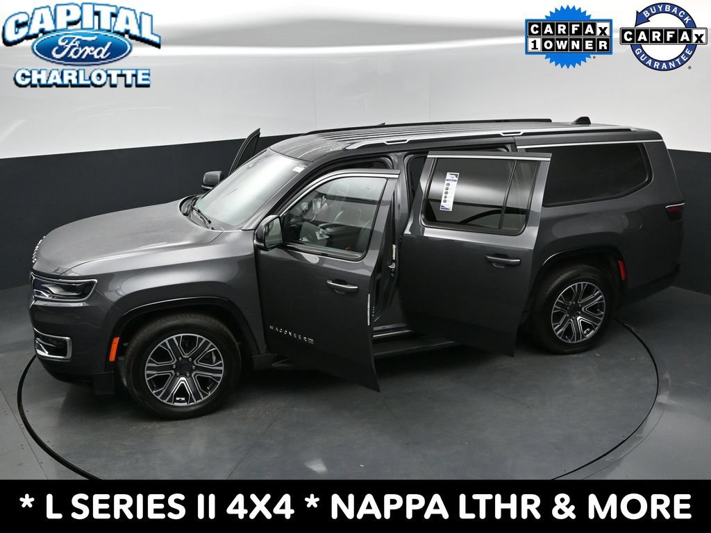 Used 2024 Jeep Wagoneer L Series II w/ Flexible Seating Group AWD/4WD image 34