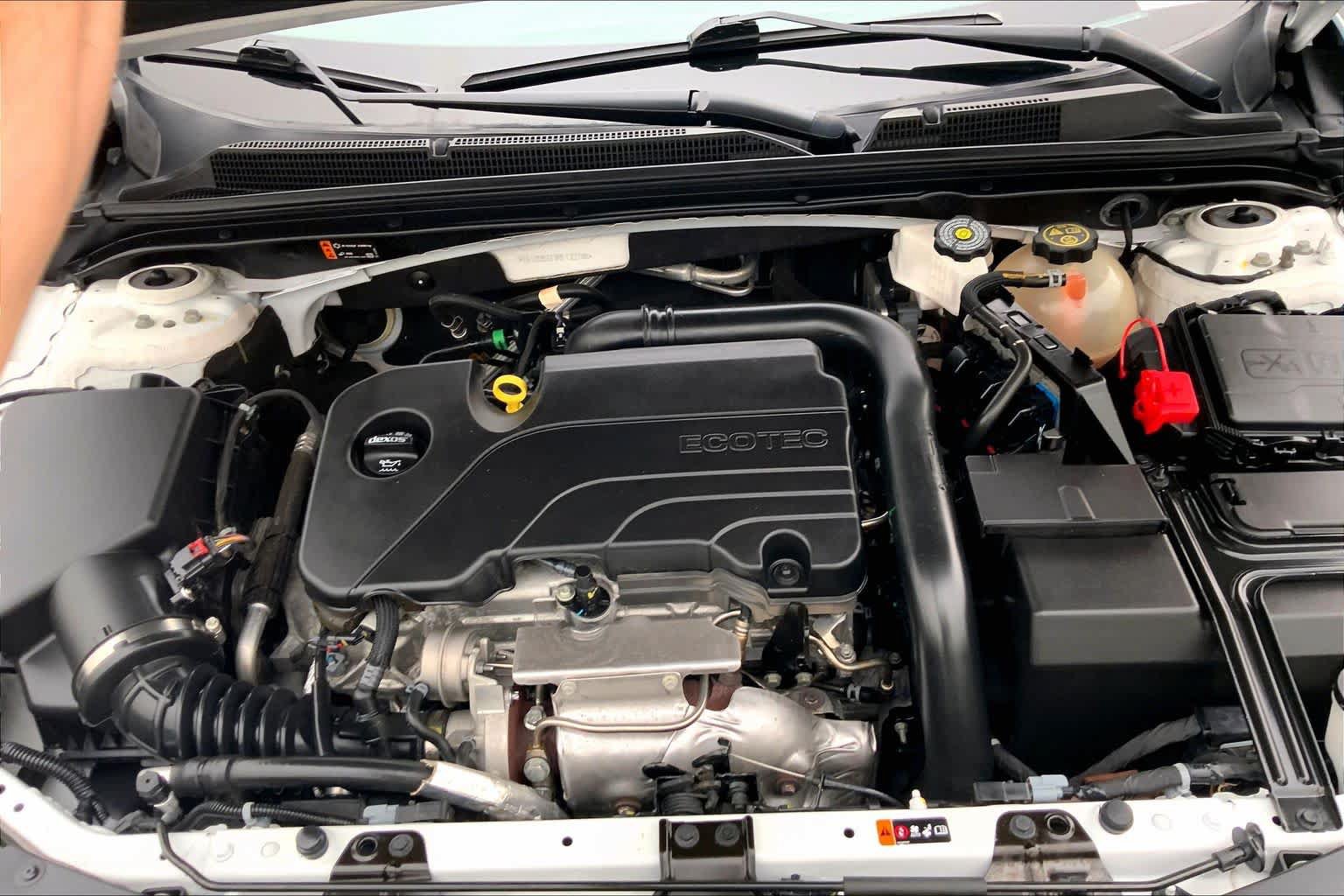 Used 2024 Chevrolet Malibu LT FWD image 32