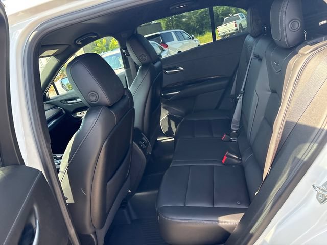 Used 2024 Cadillac XT4 Luxury w/ LPO, Floor Liner Package AWD/4WD image 19
