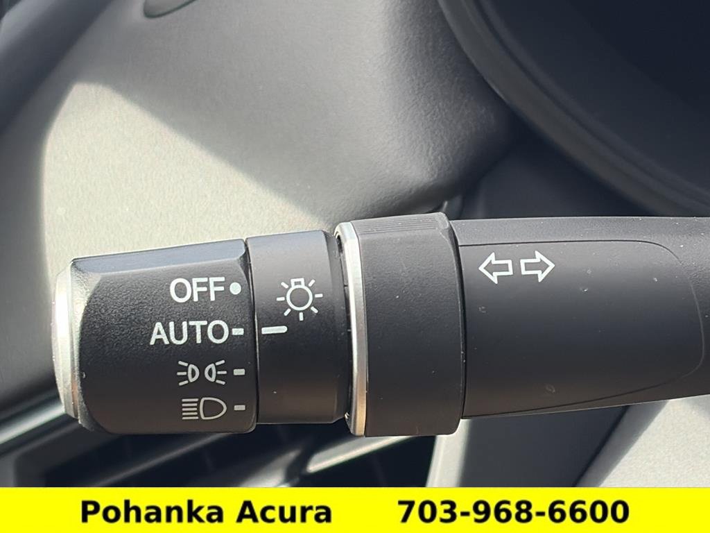 Used 2023 Acura TLX w/ Technology Package FWD image 10