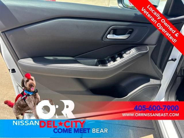 New 2026 Nissan Rogue SV AWD/4WD image 15